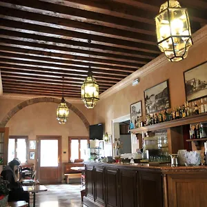 5 Colonne Hotel