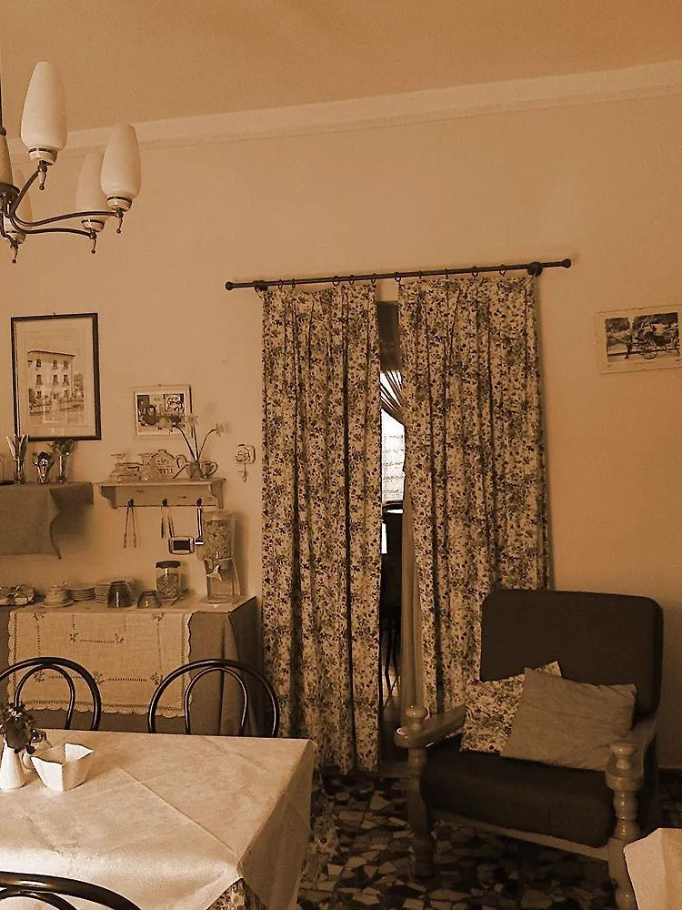 Angelini Dal 1911 Hotel Lucca 2*,  Italy